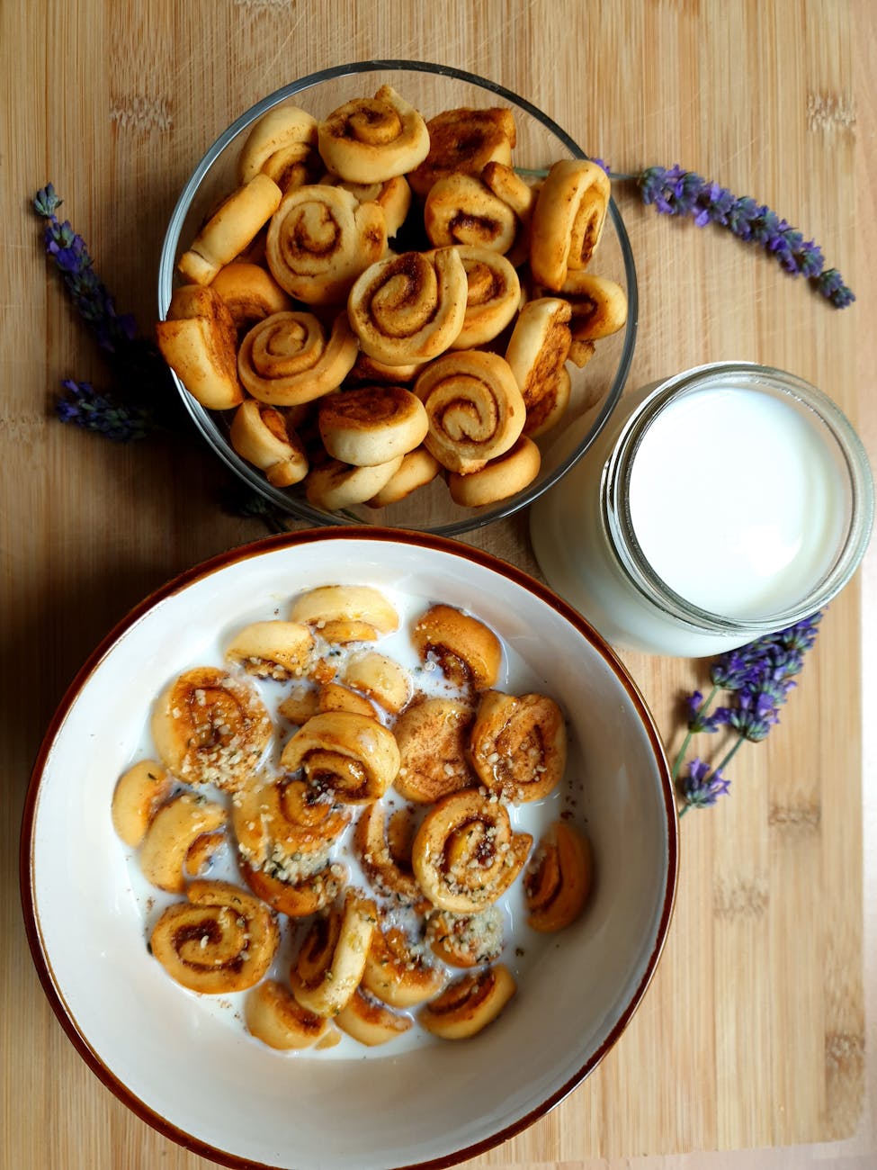 Italian Christmas Cookies: The Ultimate Cinnamon Roll Twist 🍪